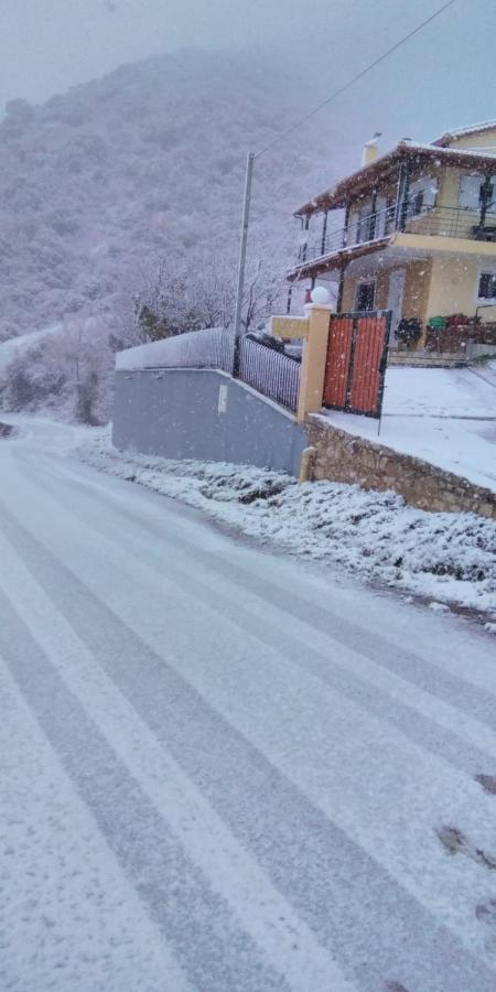 Polytimi House Βίλα Καλάβρυτα Εξωτερικό φωτογραφία